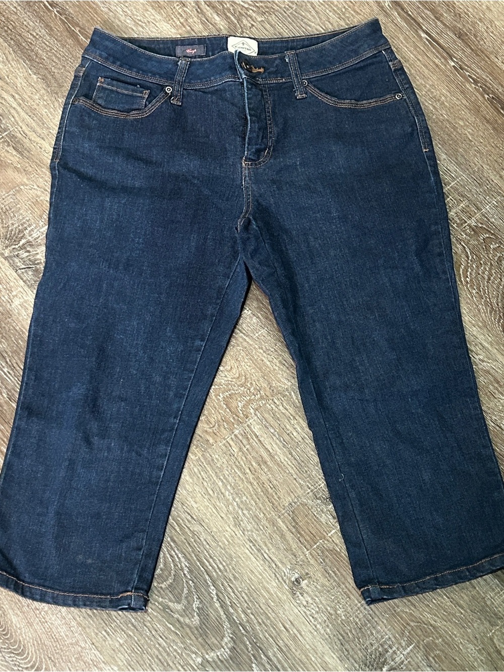 St. John’s Bay Dark Wash Stretch Denim Crop Jeans Capris Size 8P Petite
